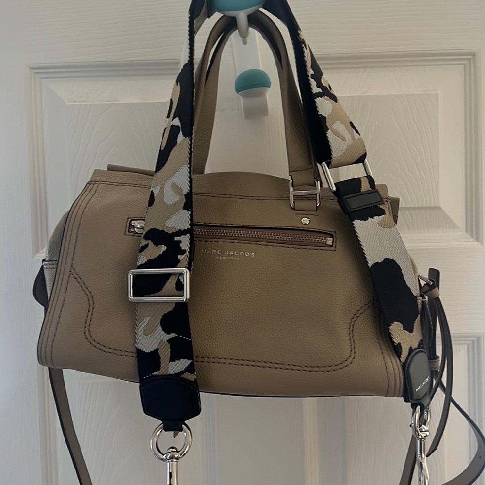 Handbag